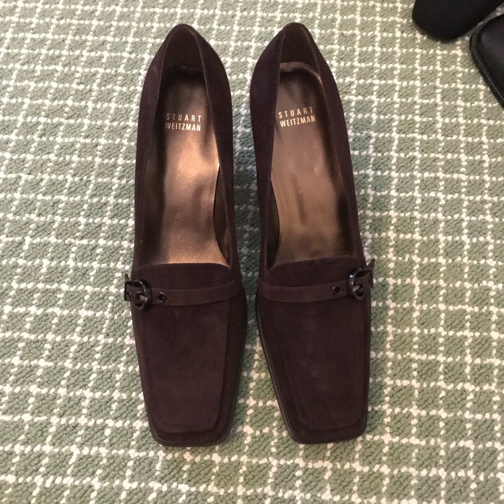 NWOT STUART WEITZMAN Plum Pumps